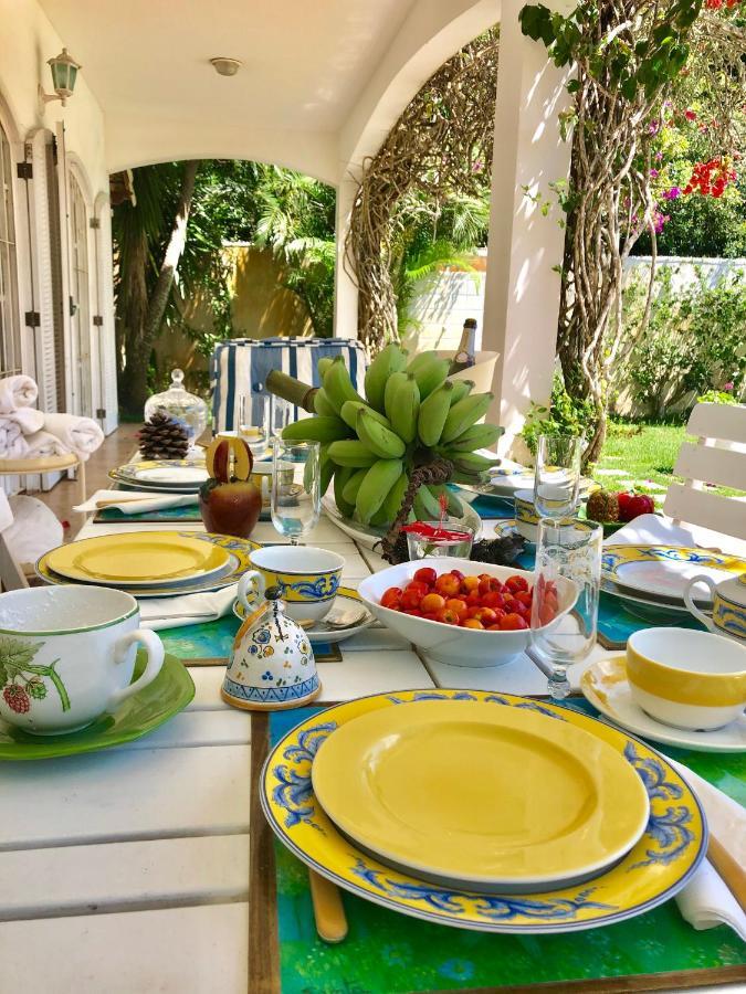 Villa Saint Tropez Cabo Frio Exterior foto